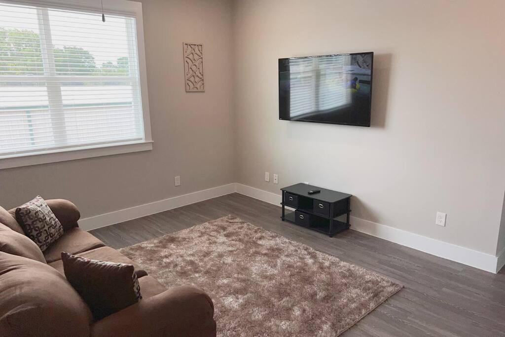 Welcome To Our Spacious 2-Bedroom 2-Bathroom Located In The City Of Houston, Texas! Exterior foto